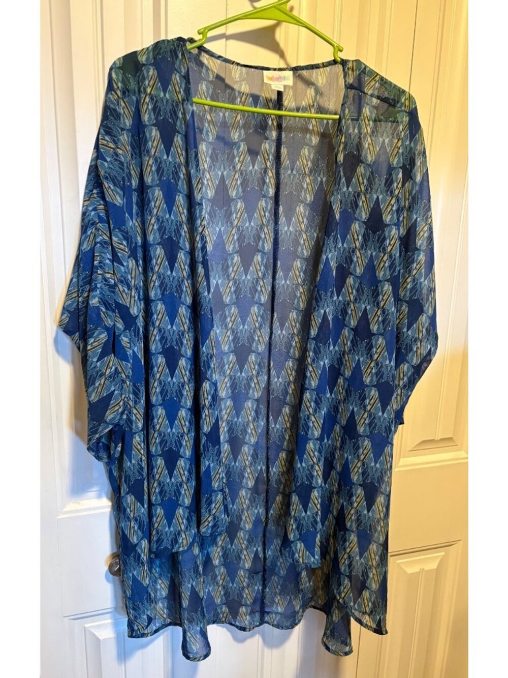 Lula Roe Women’s Sheer Overpiece Top Coverup Size Large